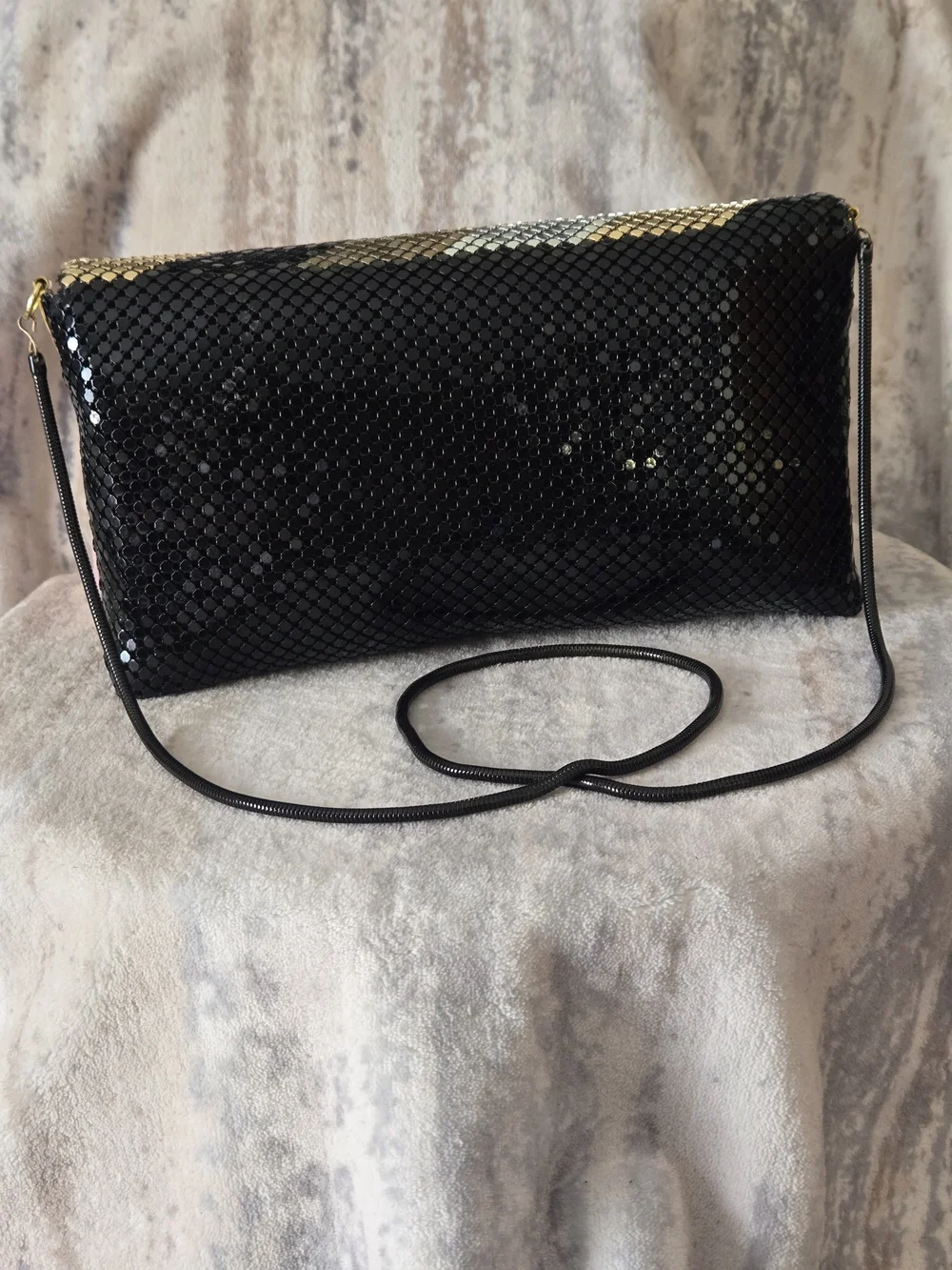 Metal Mesh Clutch Crossbody Black Gold Silver Vintage Style Evening Bag